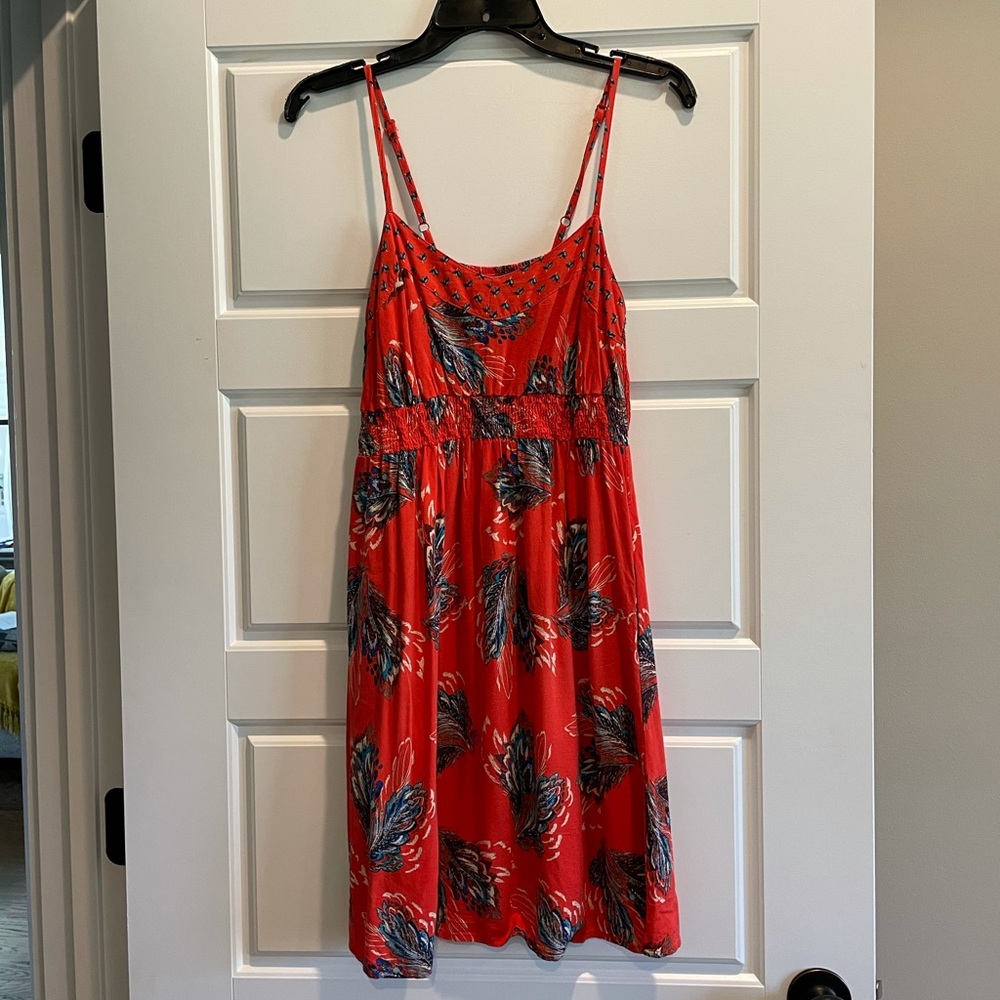 Feather Designed Spaghetti Strap Dress